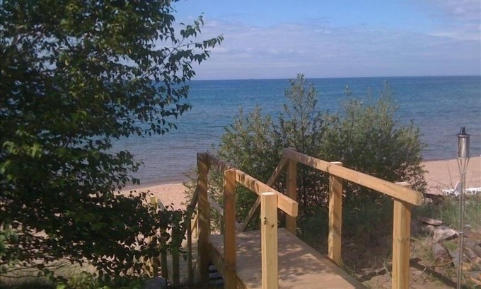 Upper Peninsula Michigan Cabaña | Lake Superior Beach House en Beautiful Sugar Beach Muy agradable