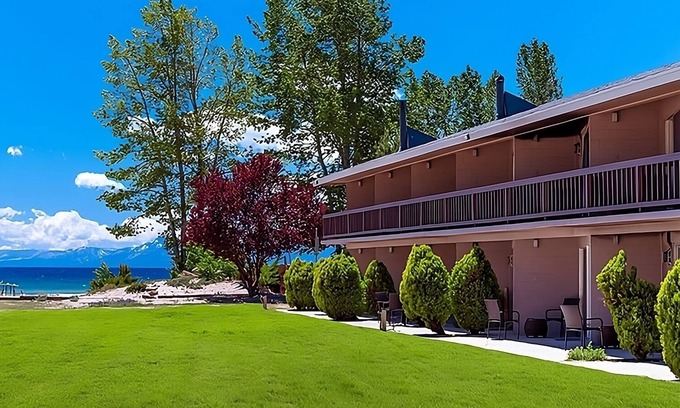 Tahoe Vista Hotel | Lake Tahoe/ Studio w/Kitchenette, Outdoor Pool, Beach, Free Parking!