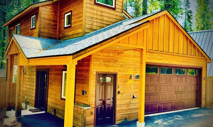 Tahoe Pines Cabina | Lake Tahoe W. Shore Cabin, Tahoe Pines / Homewood, Capacidad 8-10, Bañera de hidromasaje, Wifi, Cabl