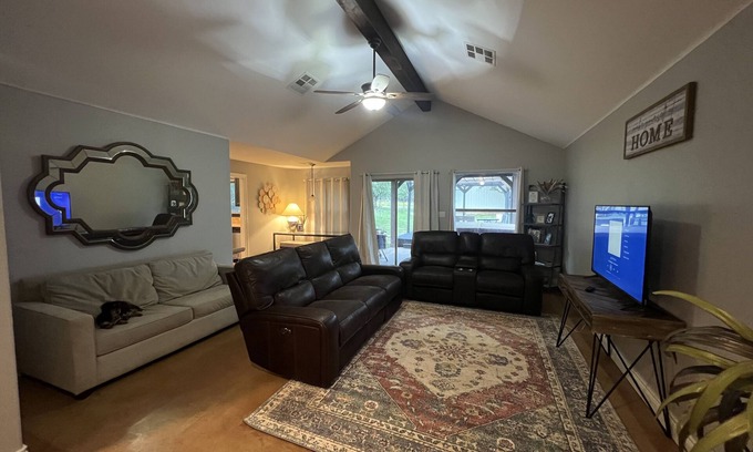 Burnet Casa | Lake Time at Beautiful Buchanan