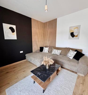 Sarvar Apartamento | Lake Town Apartments I.