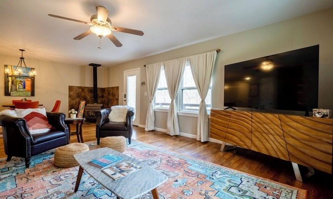 Bella Vista Casa | Lake, Trails or Relax - Enjoy it All!!