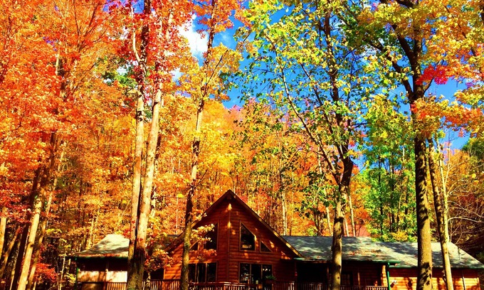 Alpine Lake Chalet De Esquí | Chalet con vista al lago en Alpine Lake Resort