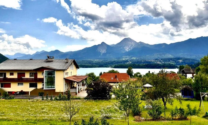 Drobollach am Faakersee Apartamento | Lake View Drobollach