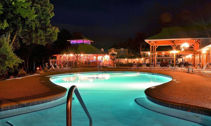 Weirs Beach Casa | #NH's # 1 Lake. Lago Winnipesaukee !!! Playa, Hidromasaje / piscina, Voleibol, Playa 🍻