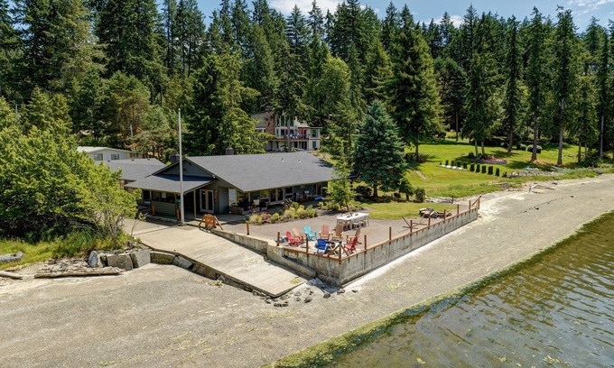 Lakebay Casa | Lakebay Waterfront