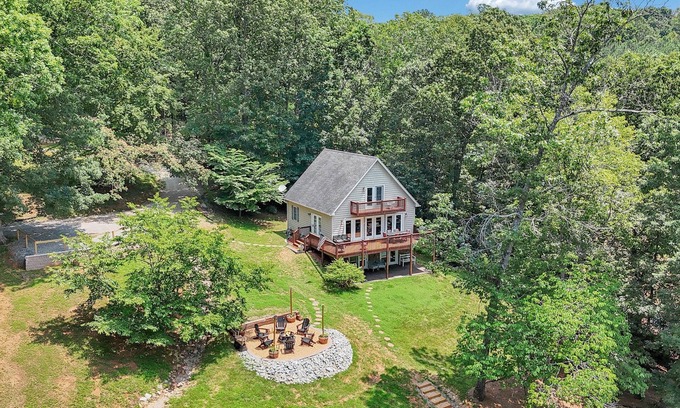 Moneta Casa | Lakefront 3BR Home with Dock, Fire Pit, Lawn Games, and Game Room