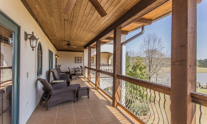 Lake Oconee Villa | Frente al lago en Cuscowilla en el lago Oconee
