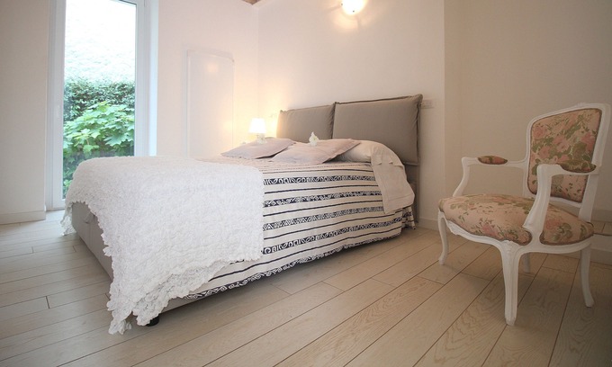 Lecco Apartamento | Lakefront Cadorna Apartment