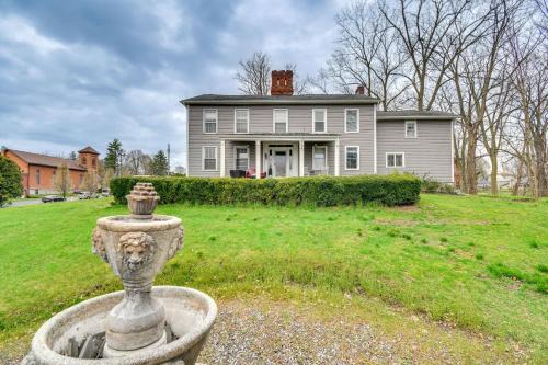 Cayuga Casa | Lakefront Cayuga Retreat with Private Deck and Hot Tub