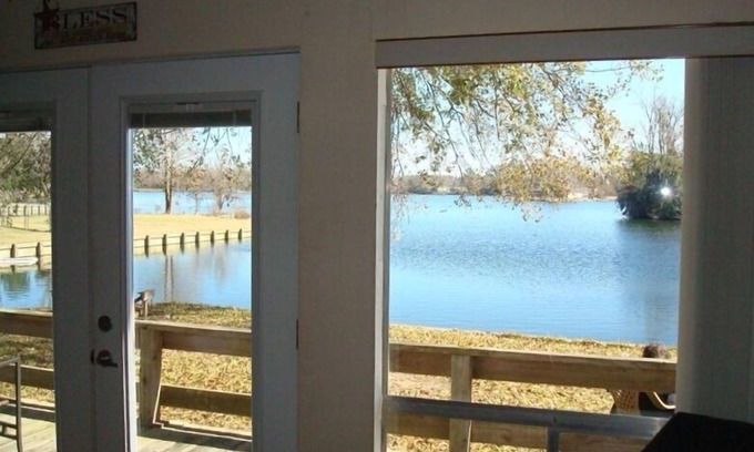 Votaw Chalet De Esquí | Tranquilo, encantador, romántico, relajante y divertido propiedad frente al mar