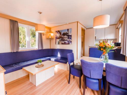 Leuken Chalet De Esquí | Lakefront Chalet w Terrace