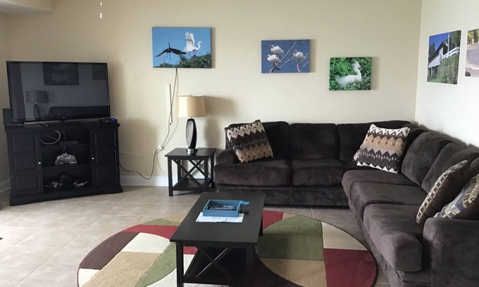 Geneva Condominio | CONDOMINIO LAKEFRONT # 308 * 2HAB / 2 BA DORMITAS 4