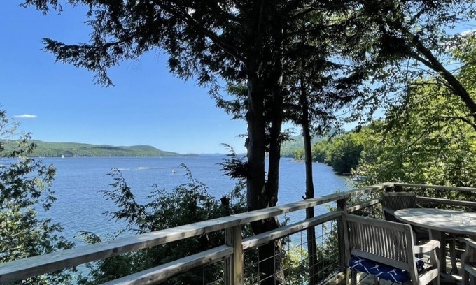 Potton Casa | Lakefront Cottage on with private beach. Lake Memphremagog