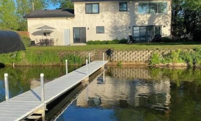 Oak Grove Casa | Lakefront Getaway