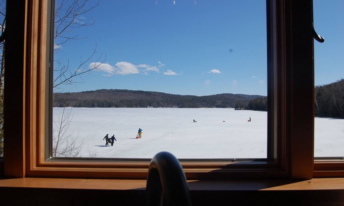 Brant Lake Casa | Lakefront Home Escape situado en una cala tranquila en Brant Lake
