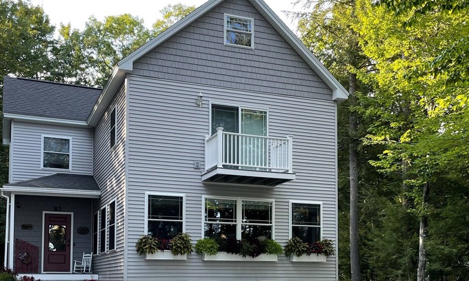 South Casco Casa | Casa frente al lago en el hermoso lago Big Sebago