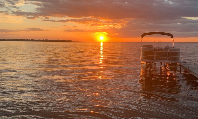 Prudenville Casa | Casa de lujo frente al lago en el lago Houghton
