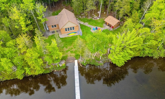Mount Chase Cabaña | Lakefront Home on Lower Shin Pond
