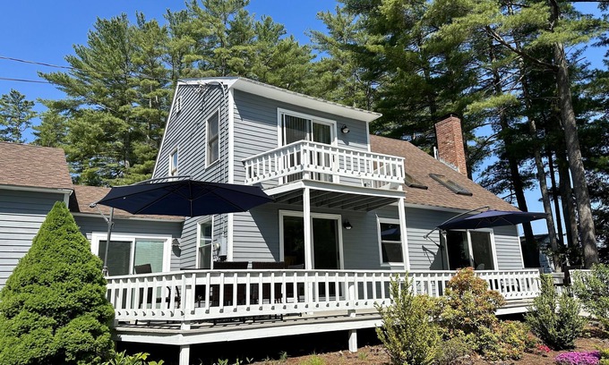 Alton Bay Casa | Lakefront home with deck, game room, washer/dryer, grill, dock, & views