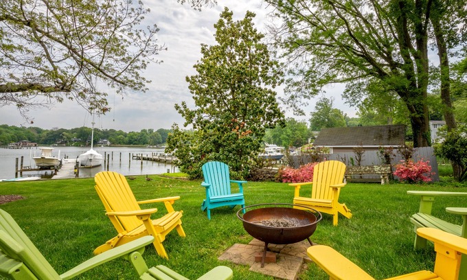 Annapolis Casa | Lakefront home with private dock, deck, hot tub, firepit, Ping-Pong, large yard