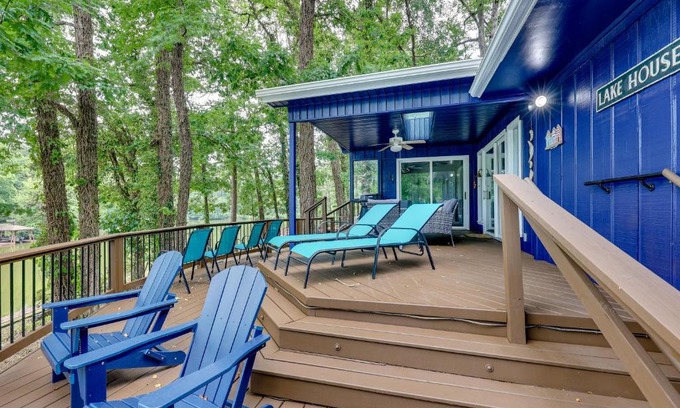 Hot Springs Village Casa | Lakefront Hot Springs Vacation Rental with Dock!