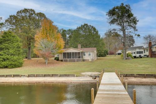 Cross Hill Casa | Lakefront House with Boat Ramp, Dock and Sunset Views!