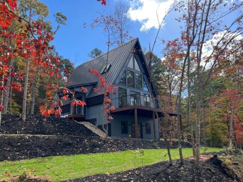 Seneca Casa | Lakefront Keowee Luxury Cottages 129