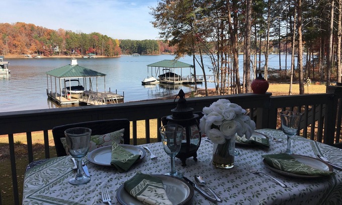 Seneca Casa | ¡Casa de vacaciones Clemson / Lake Keowee para familiares, amigos y fanáticos del fútbol!