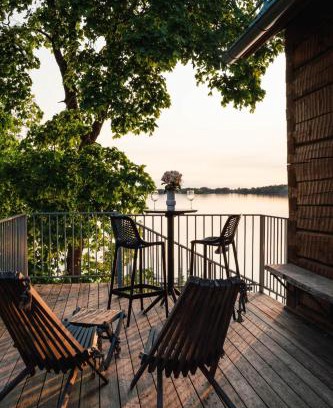 Lempaala Chalet De Esquí | Lakefront log suite