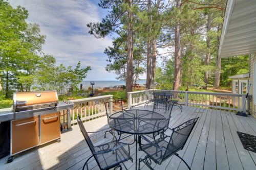 Big Bay Casa | Lakefront Lookout! Private Sand Beach on Superior