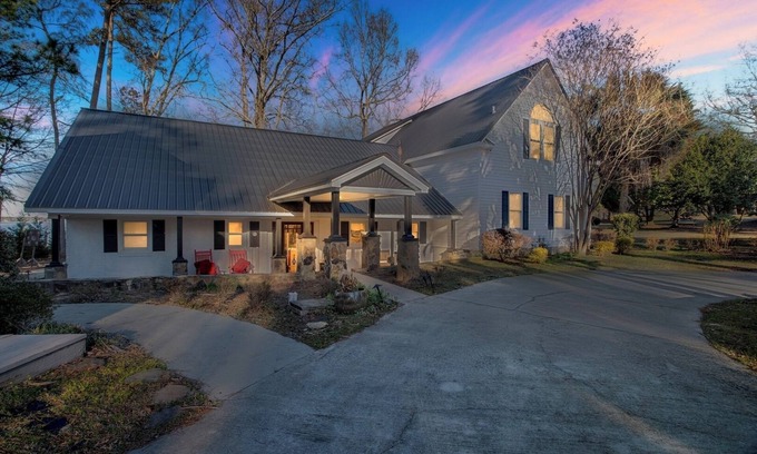 Gilbert Casa | Lakefront Luxury: Dock, Fire Pit, Game Room and More