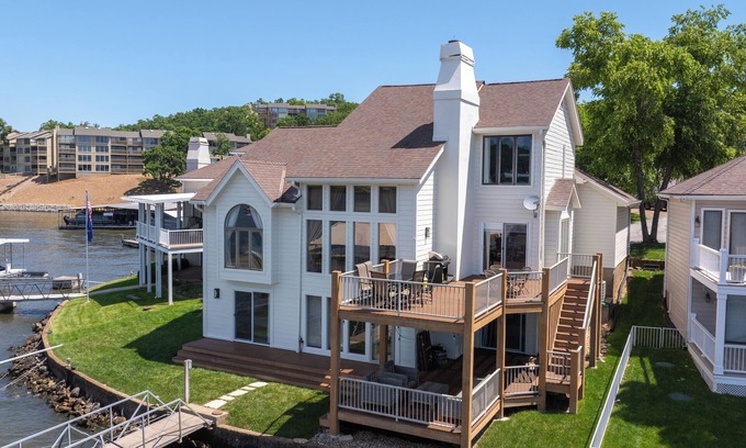 Lake of the Ozarks Casa | Lakefront Luxury - Private Dock - 2 Spacious Decks - Heart of the Lake!