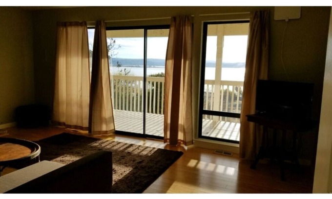 Granite Bay Casa | Lakefront! Panoramic Lake views.