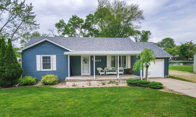 Manteno Casa | Lakefront property