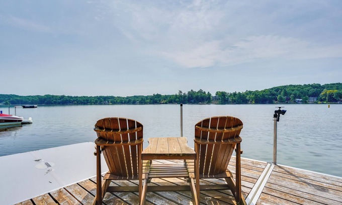 Lake George Casa | Lakefront Queensbury Home: Kayaks + Boat Dock