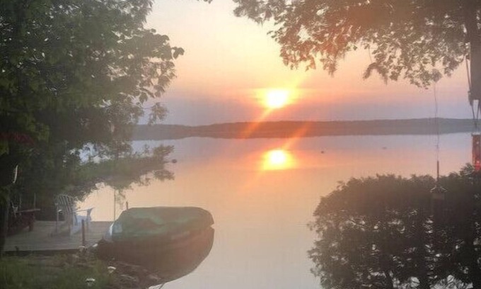 South Bruce Peninsula Cabaña | Lakefront Retreat