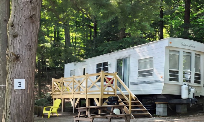 Parry Sound Casa | Lakefront RV Cottage in Parry Sound #3