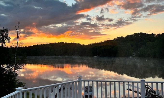 Wetmore Casa | Lakehouse near Pictured Rocks, Trails, Personal Bar, Game Room, & Hot Tub!