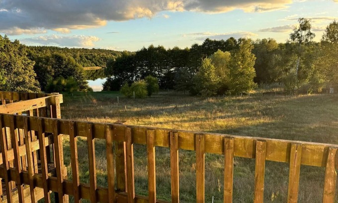 Angermuende Apartamento | Lakehouse - Peaceful Arpartment Overlooking the Lake