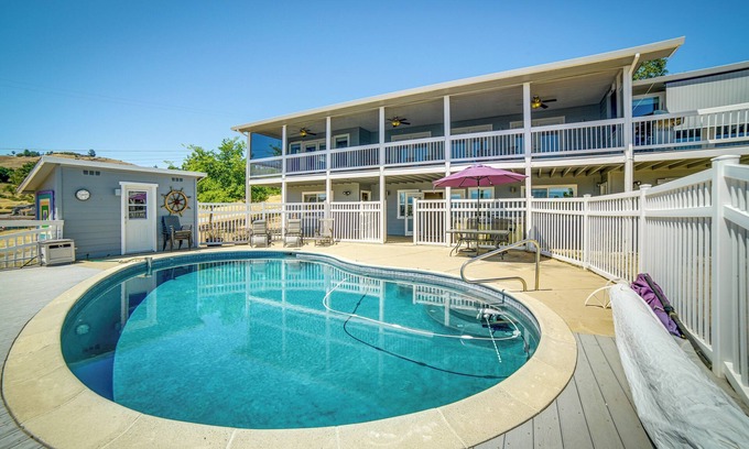 North Lakeport Casa | Lakeport Home w/ Stunning Lake & Mountain Views