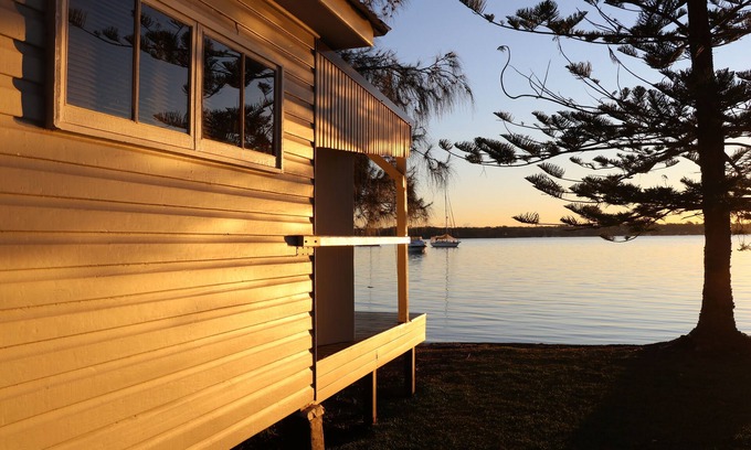 Nords Wharf Cabina | Lagos Edge Boathouse