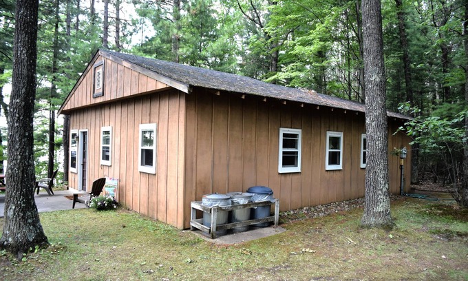 Rhinelander Cabina | Cabaña junto al lago de 1 habitación, capacidad para 4+