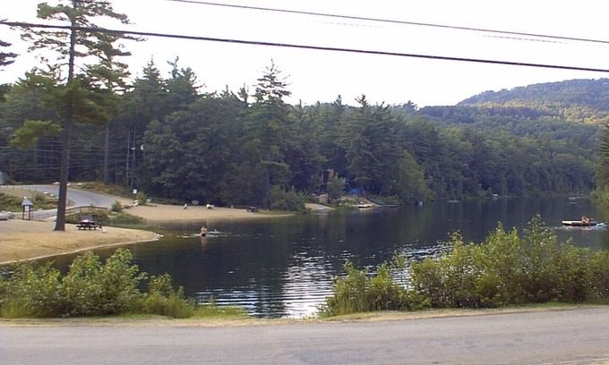 Eidelweiss Village Chalet De Esquí | Lakeside Chalet: Cerca de las atracciones de White Mountains