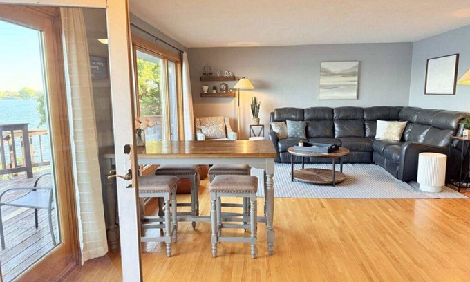 Watertown Casa | Lakeside|Fishing|Hunting|FamFriendly,RVHookup