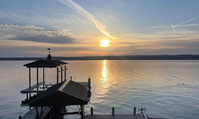 Town of Torrey Casa | Lakeside Haven: A Serene Retreat on Seneca Lake