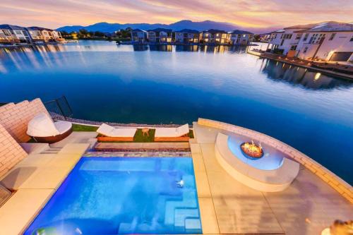 Terra Lago Casa | Lakeside Haven