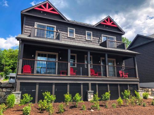 Lake George Casa | Lakeside Lodging