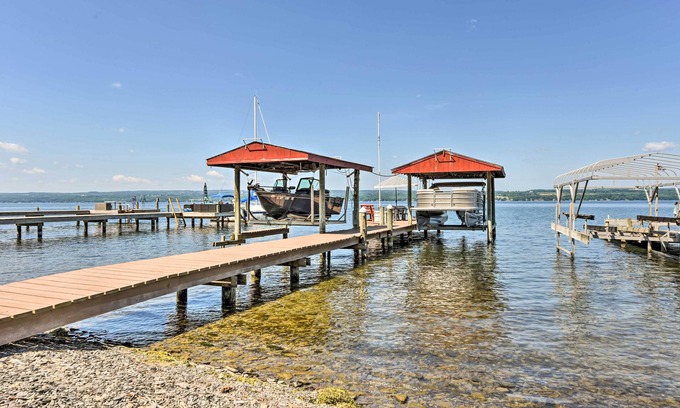 Lodi Cabaña | Lakeside Lodi Hideaway w/ Dock & Nearby Parks