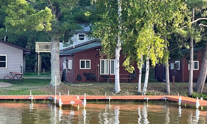 Phillips Cabina | Lakeside, Long Lake Cabin 2! | 1 Bed, 1 Bath